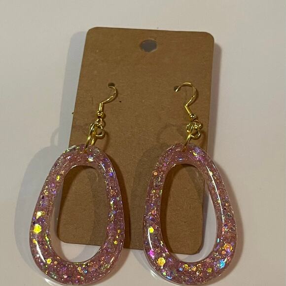 Handmade epoxy resin dangle oblong earrings - light pink glitter w/ gold flecks - Picture 1 of 4